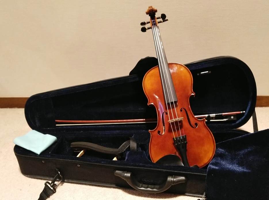 EYS音楽教室でプレゼントしてもらえるバイオリン